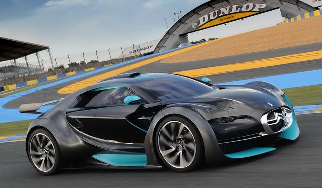 Survolt на трассе в Ле-Мане