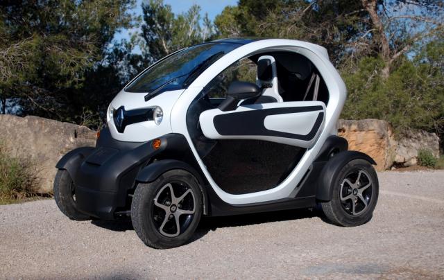 Тест-драйв Renault Twizy на Ибице