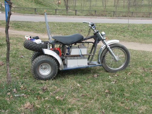 Электротрайк Валерия Васильевича (вид сбоку)